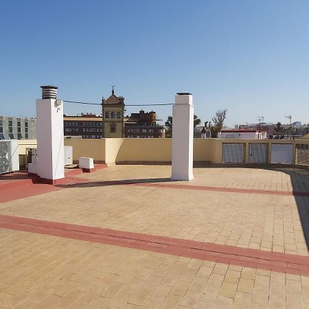 Misterhost San Bernardo Jardines De Murillo Sevilla Dış mekan fotoğraf
